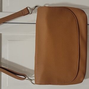 Thirty-one Purse  Camel color